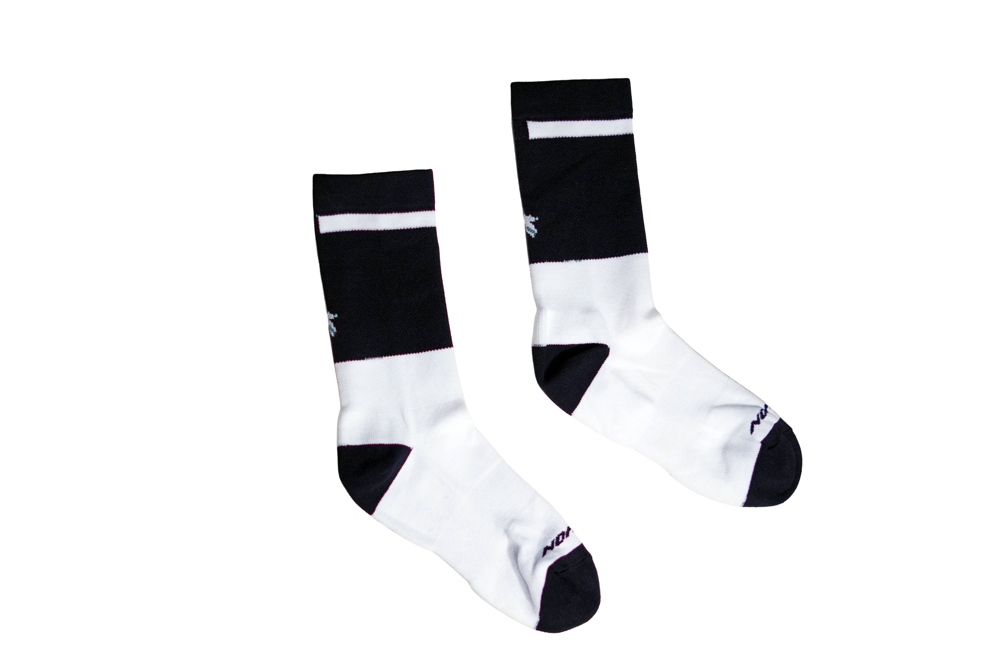 AERO TRAINNING DUAL - BLACK/WHITE
