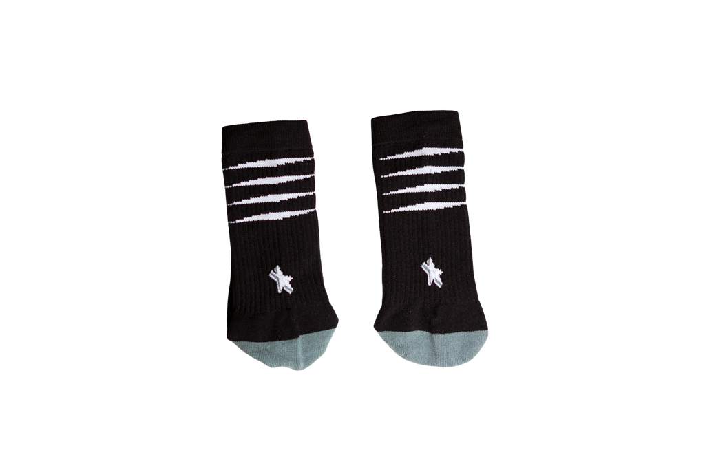 SOFT COMPRESSION CORE - BLACK/WHITE